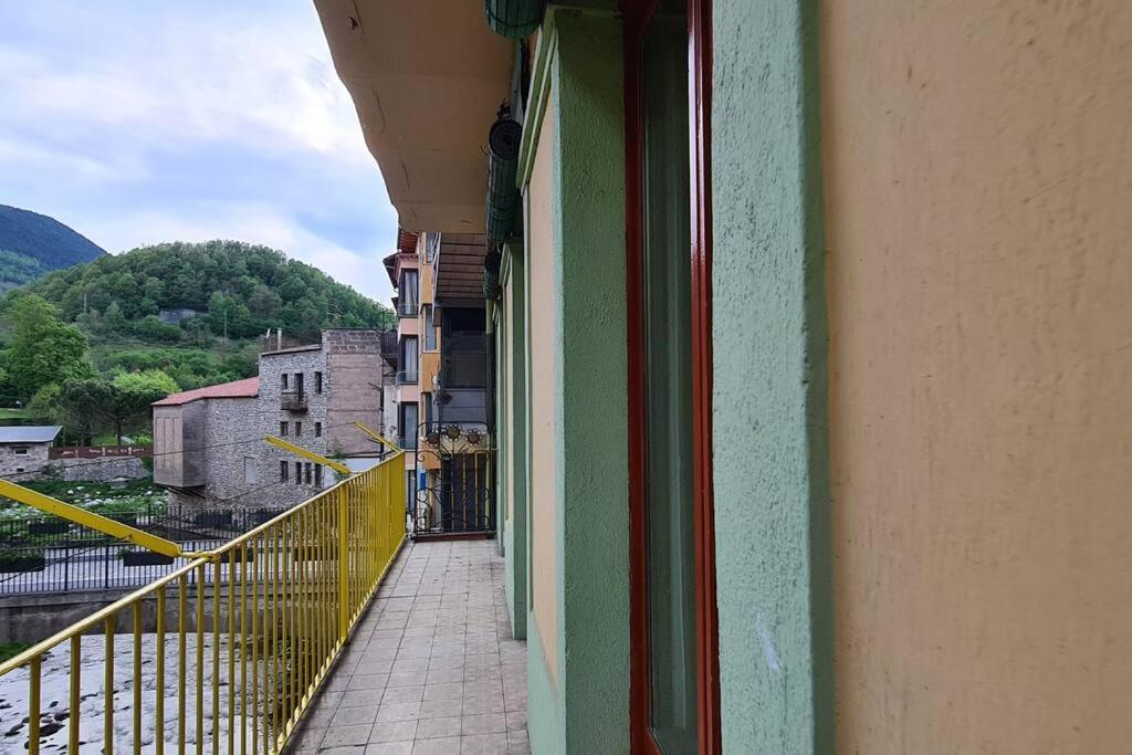 Allotjament Can Polit Camprodon Bagian luar foto